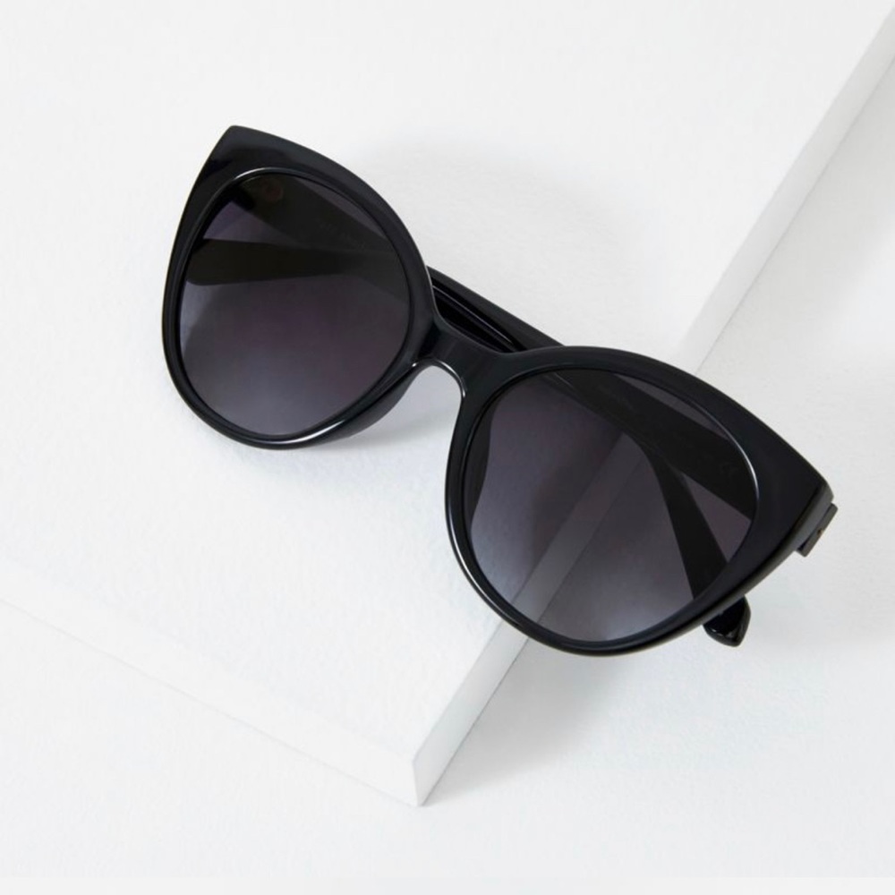 Kate Spade Sunglasses ♠️ - Picture 3 of 6